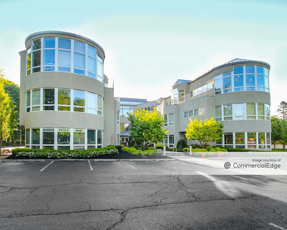 860 Wyckoff Avenue, Mahwah, NJ Office Space